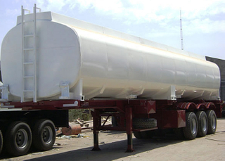 Tangi la 40000L la Carbon Steel Monoblock Lilifanya kazi na Trela ​​za Mifupa, Refuel Carbon Steel Tanker Treiler